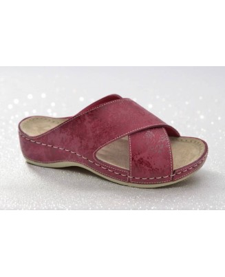 D-1212 bordó papucs